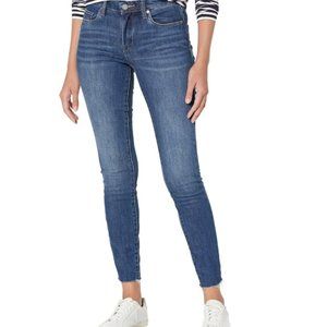 BLANK NYC 'The Bond' Skinny Jeans in Med-Dark Wash